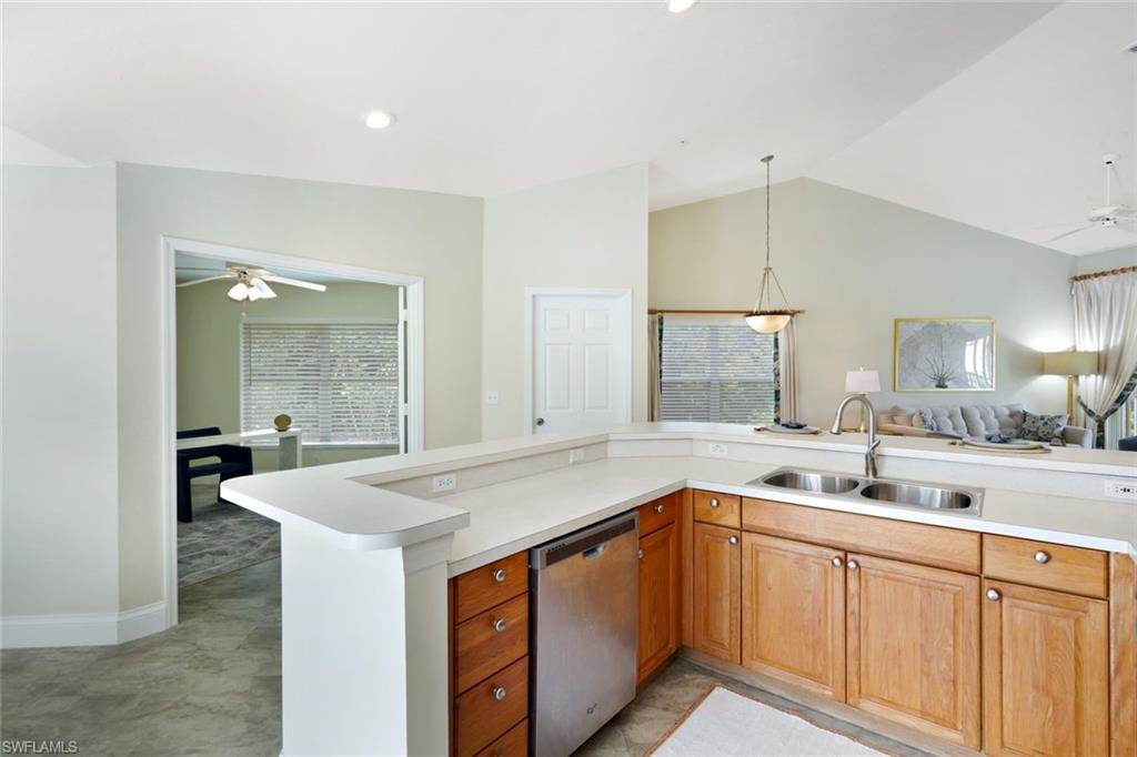 4940 Deerfield Way 201 Property Photo 16