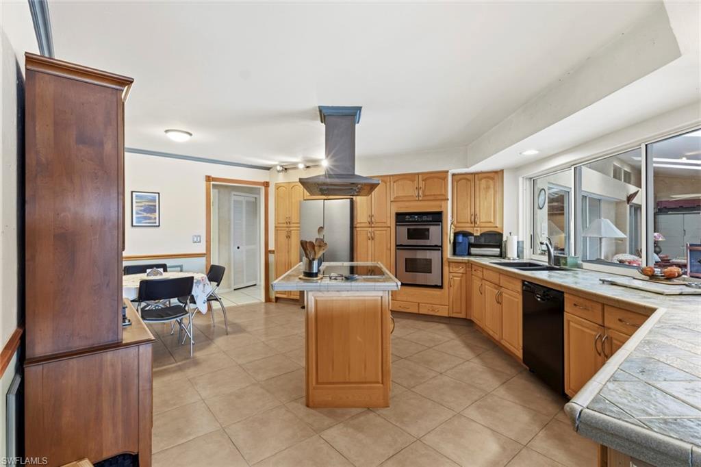 311 Henley Dr Property Photo 17