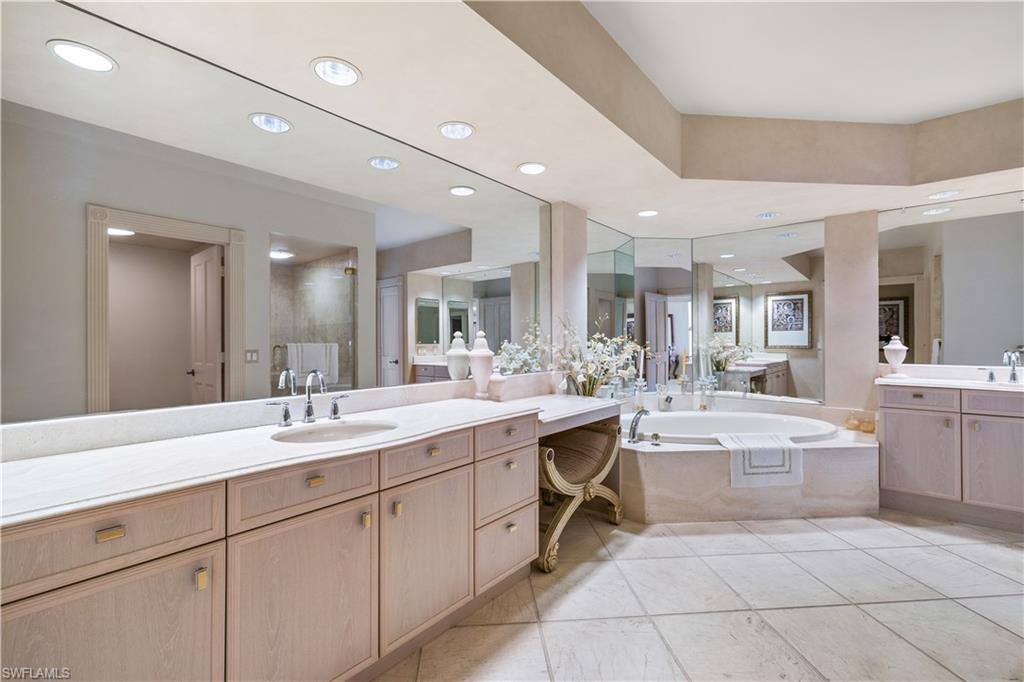 8231 Bay Colony Dr 1604 Property Photo 21