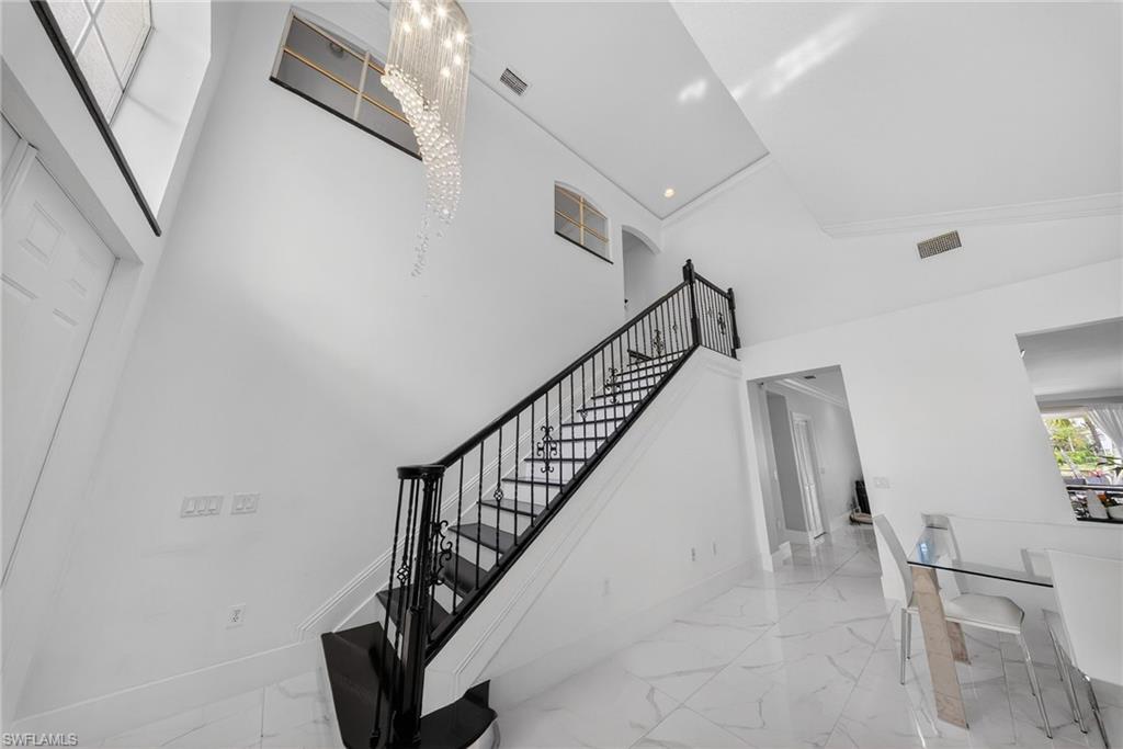 9730 Springlake Cir Property Photo 14
