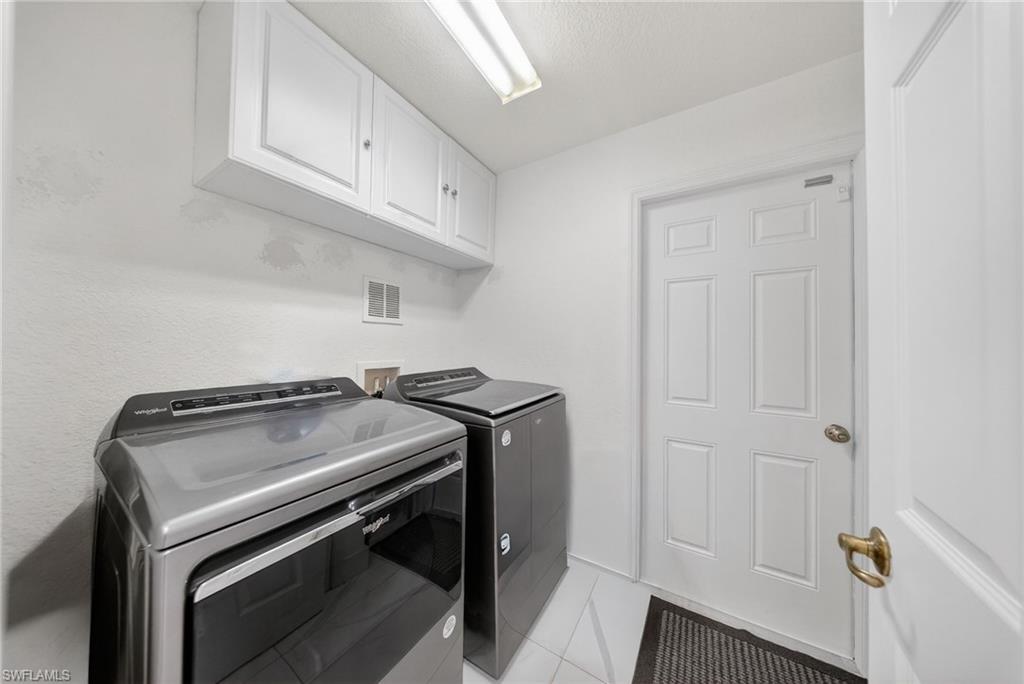 9730 Springlake Cir Property Photo 33