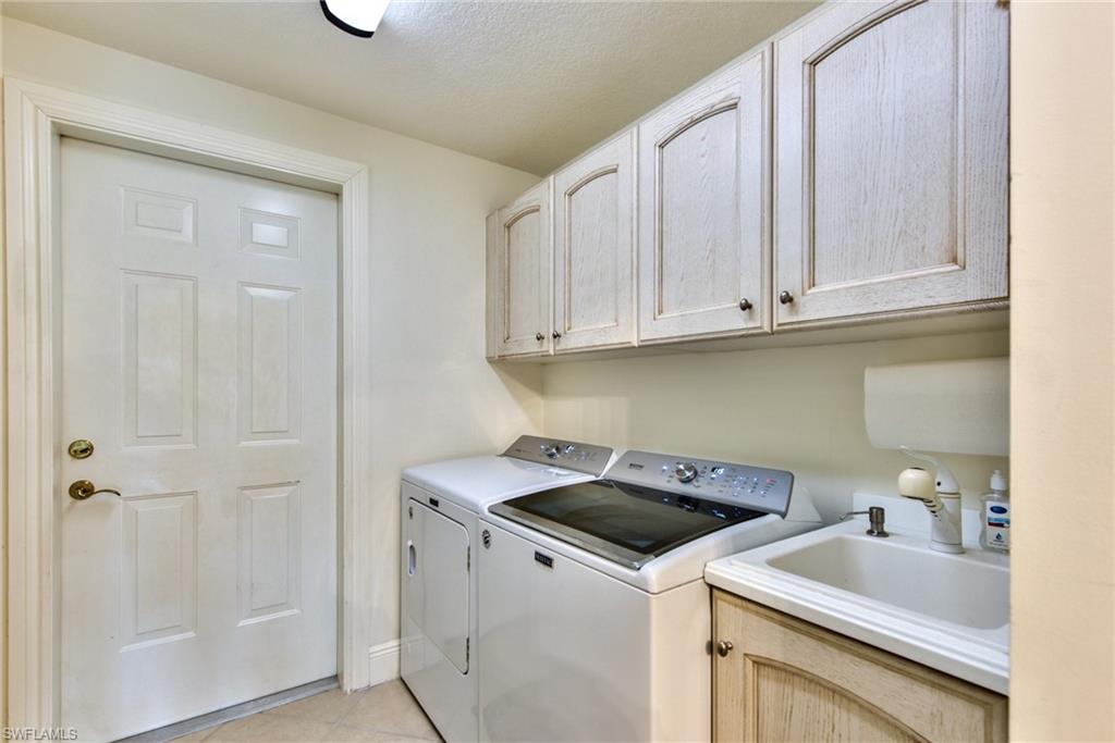 9242 Tesoro Ln 1-102 Property Photo 23