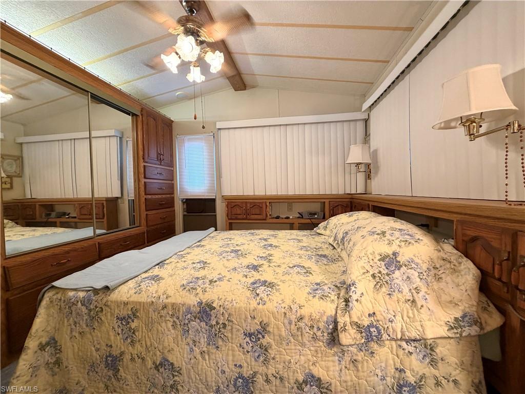 4701 Candlestick Ct W Property Photo 13
