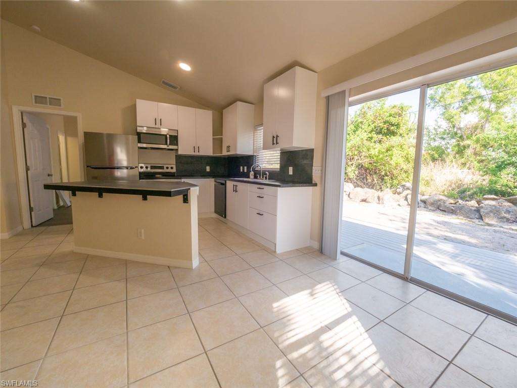 17383 + 17395 Cleveland Dr Property Photo 5