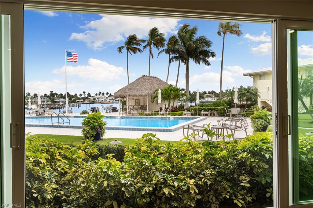2850 Gulf Shore Blvd N 106 Property Photo 23