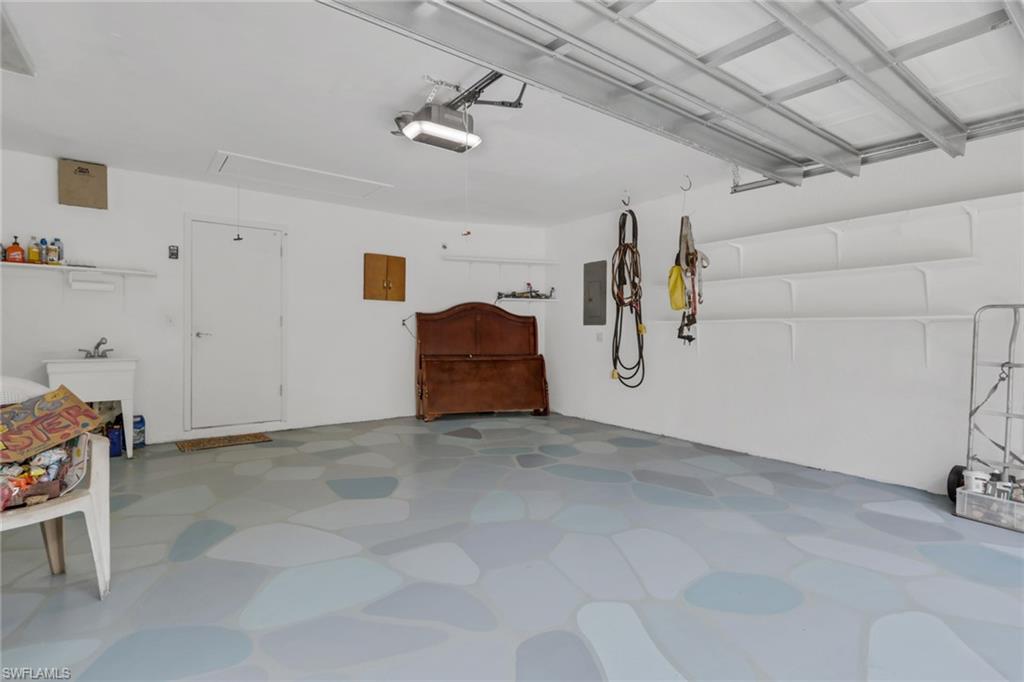 760 1st St Nw Property Photo 36