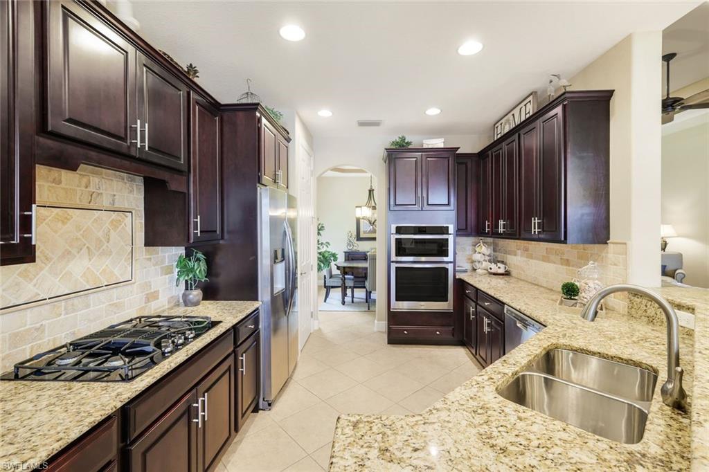23371 Sanabria Loop Property Photo 19