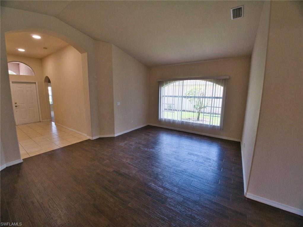9071 Astonia Way Property Photo 13