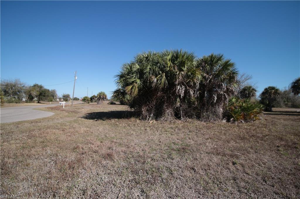 1 Hull Ct Property Photo 13