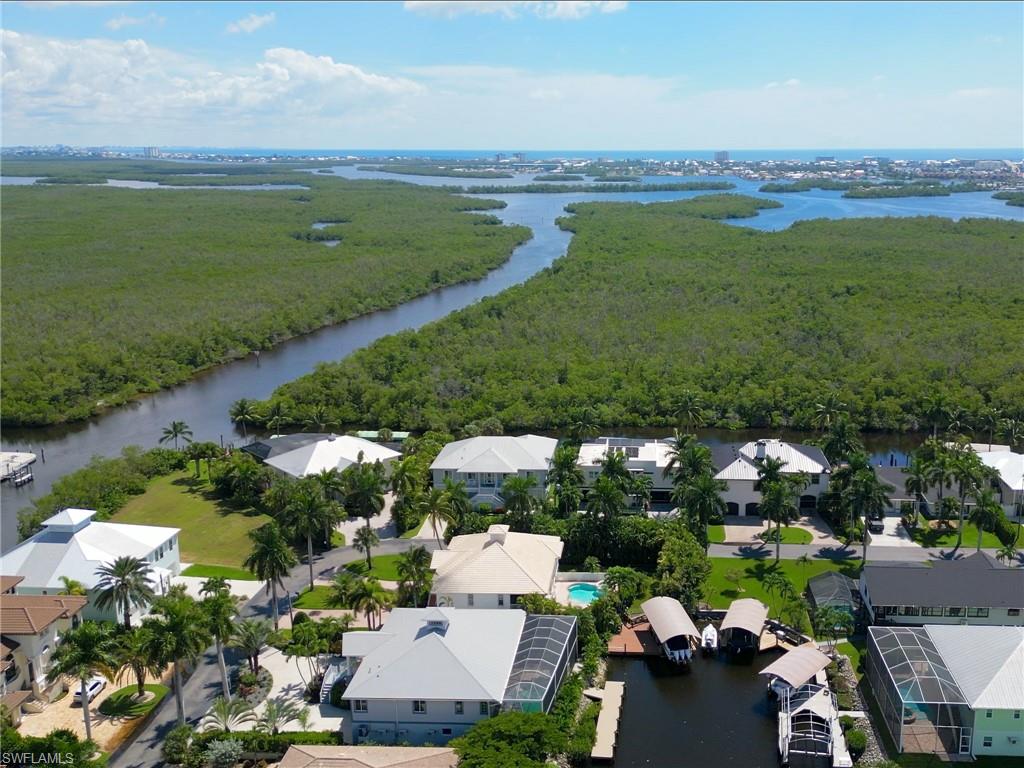 11620 Isle Of Palms Dr Property Photo 6