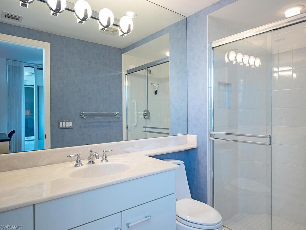 7225 Pelican Bay Blvd 1703 Property Photo 13