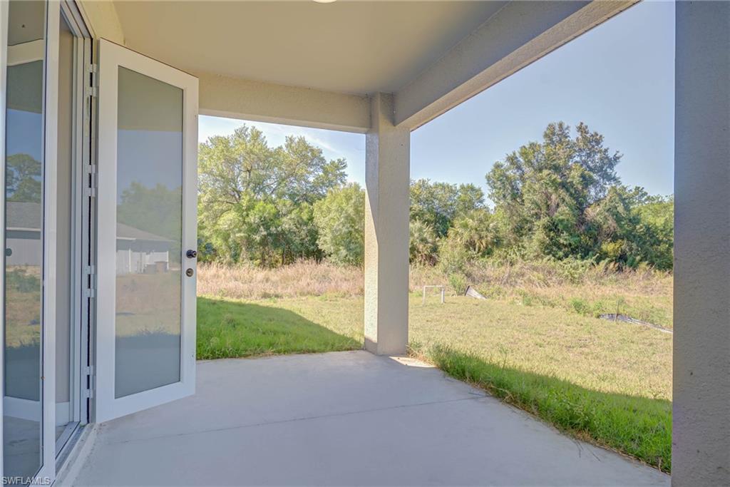 2023 Robert Ave Property Photo 18