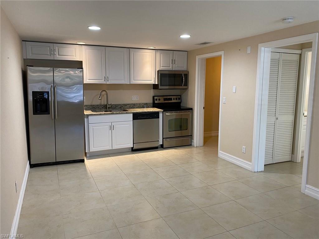5389 Treetops DR Property Photo 1