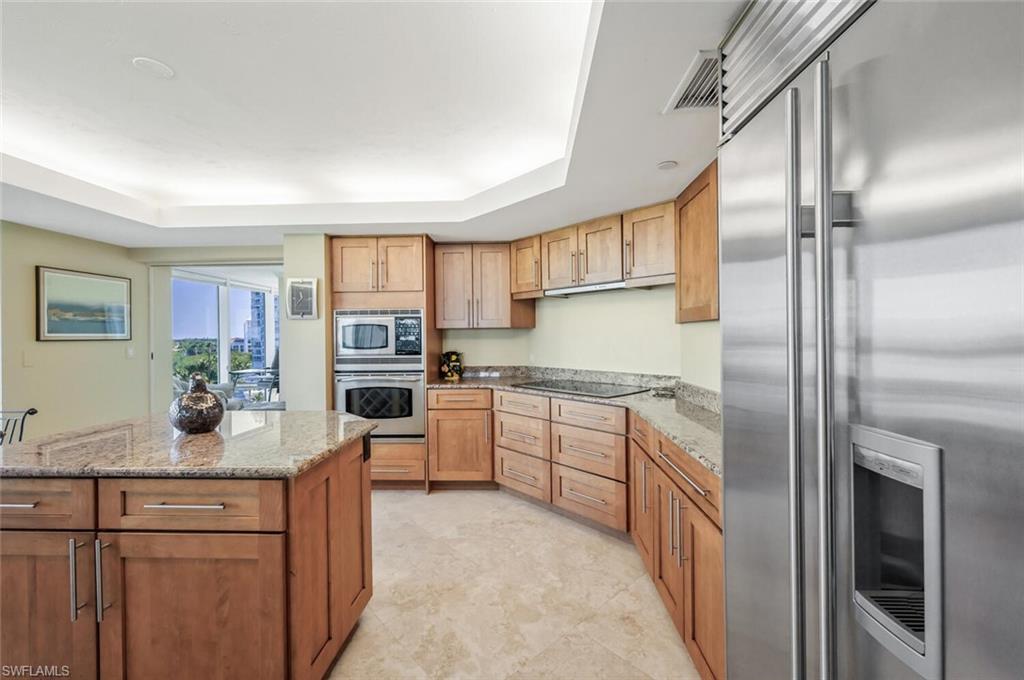 20 Seagate Dr 803 Property Photo 11