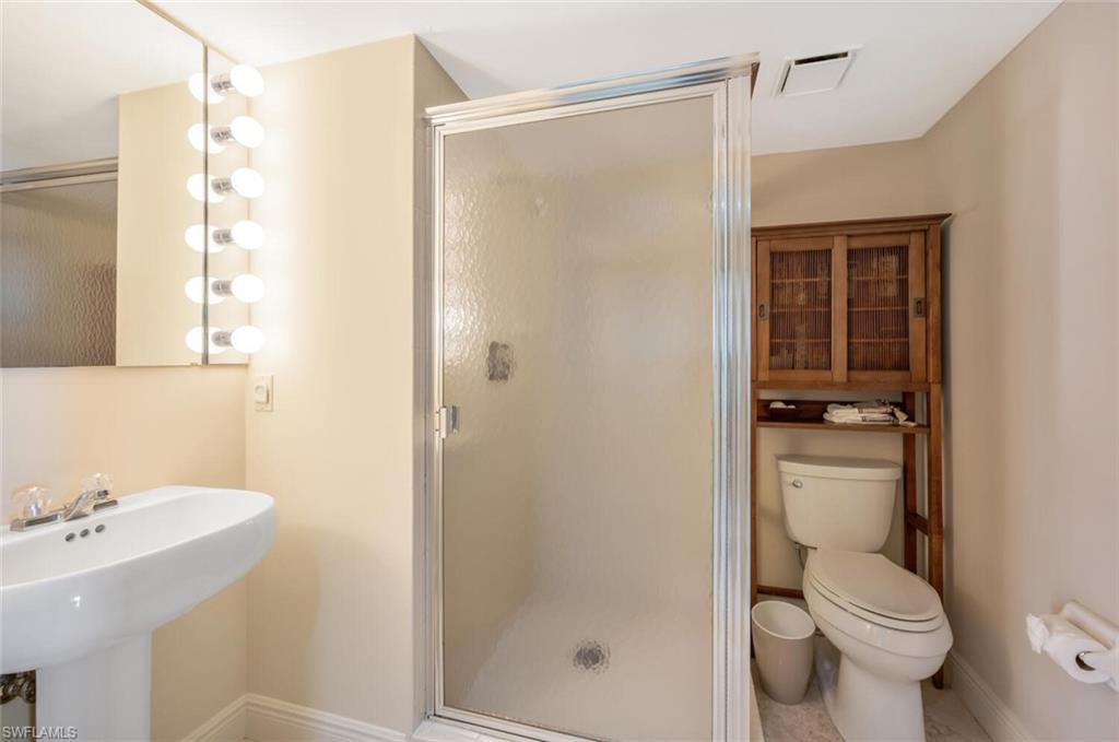 20 Seagate Dr 803 Property Photo 20