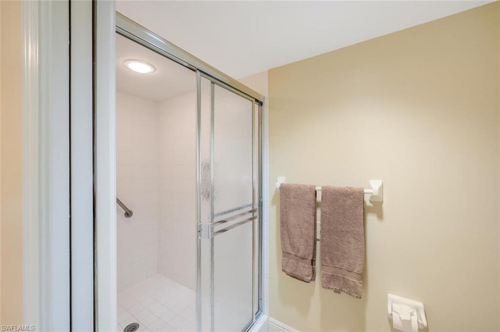 20 Seagate Dr 803 Property Photo 27
