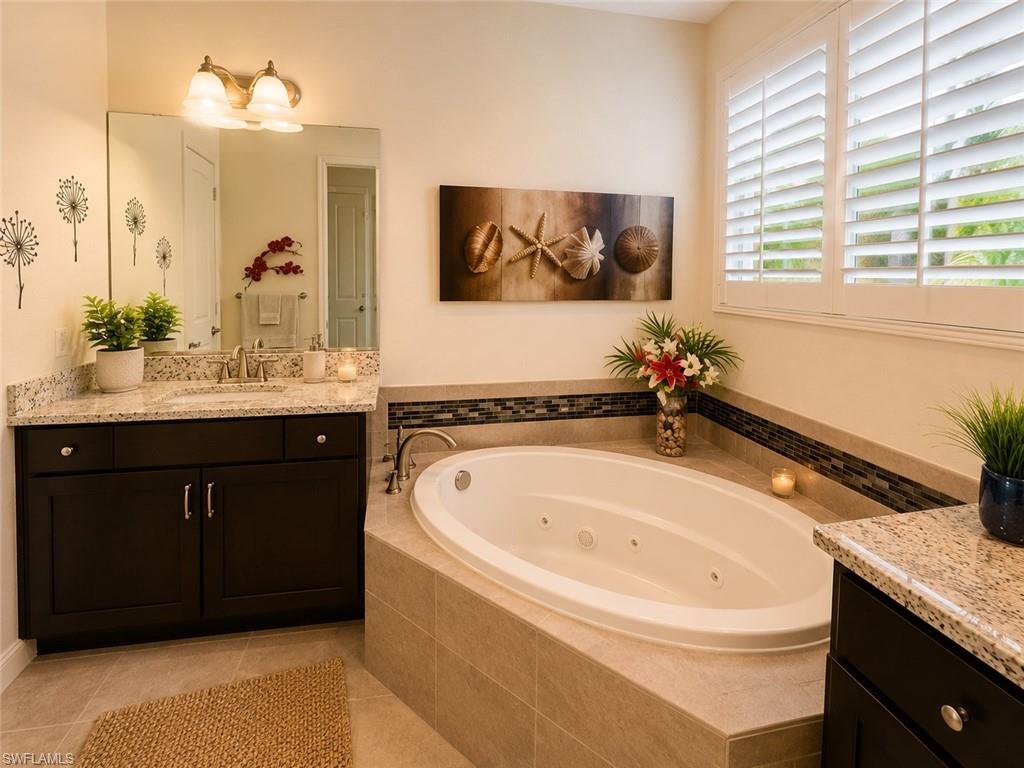 6574 Amarone Ln Property Photo 22