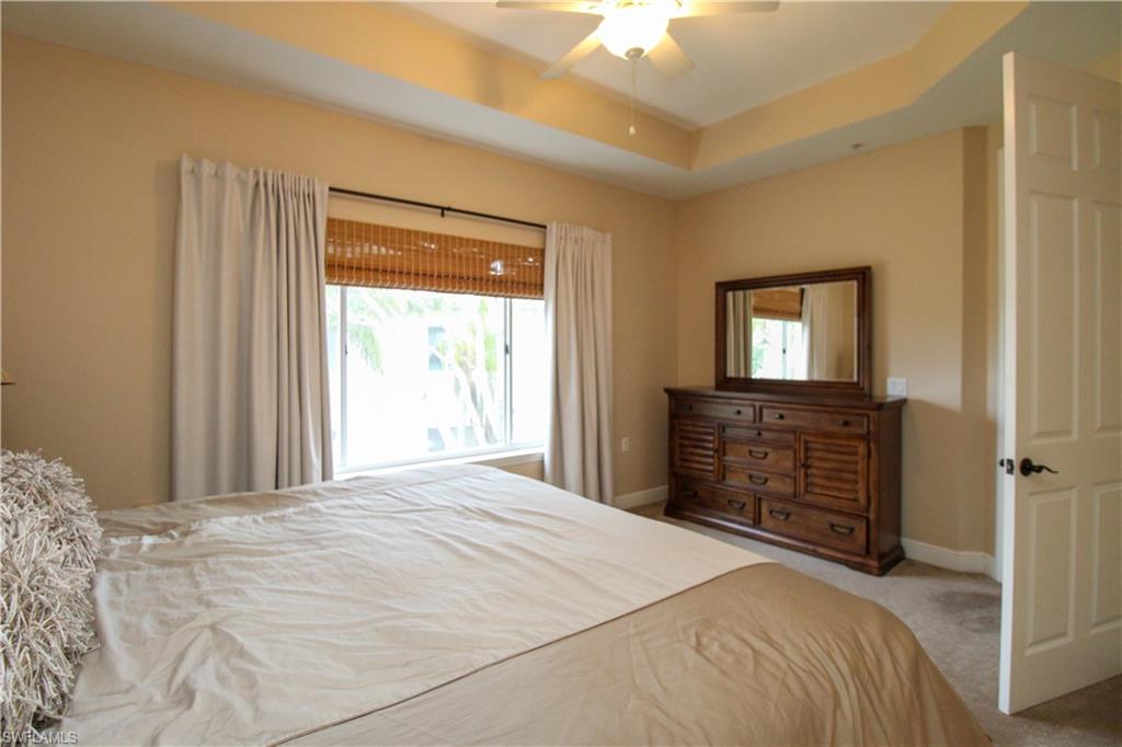 1360 Sweetwater Cv 202 Property Photo 17