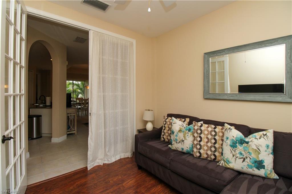 1360 Sweetwater Cv 202 Property Photo 27
