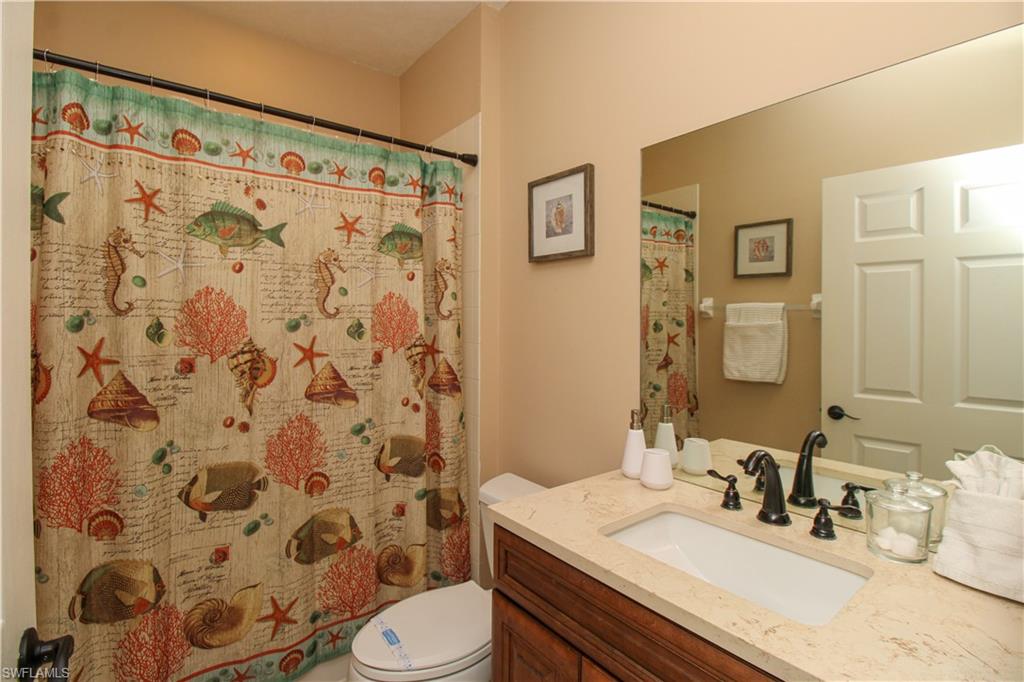 1360 Sweetwater Cv 202 Property Photo 29