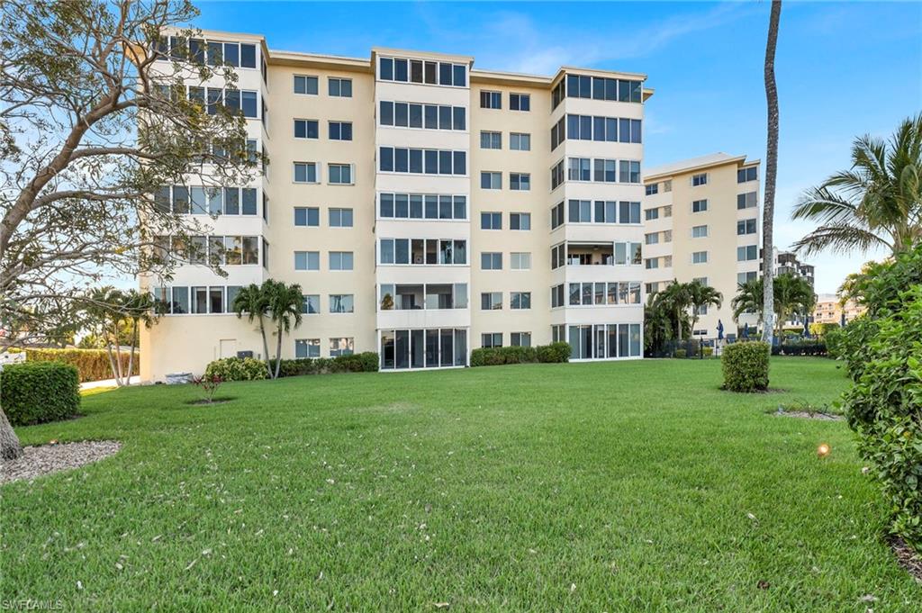 3410 Gulf Shore Blvd N 701 Property Photo 24