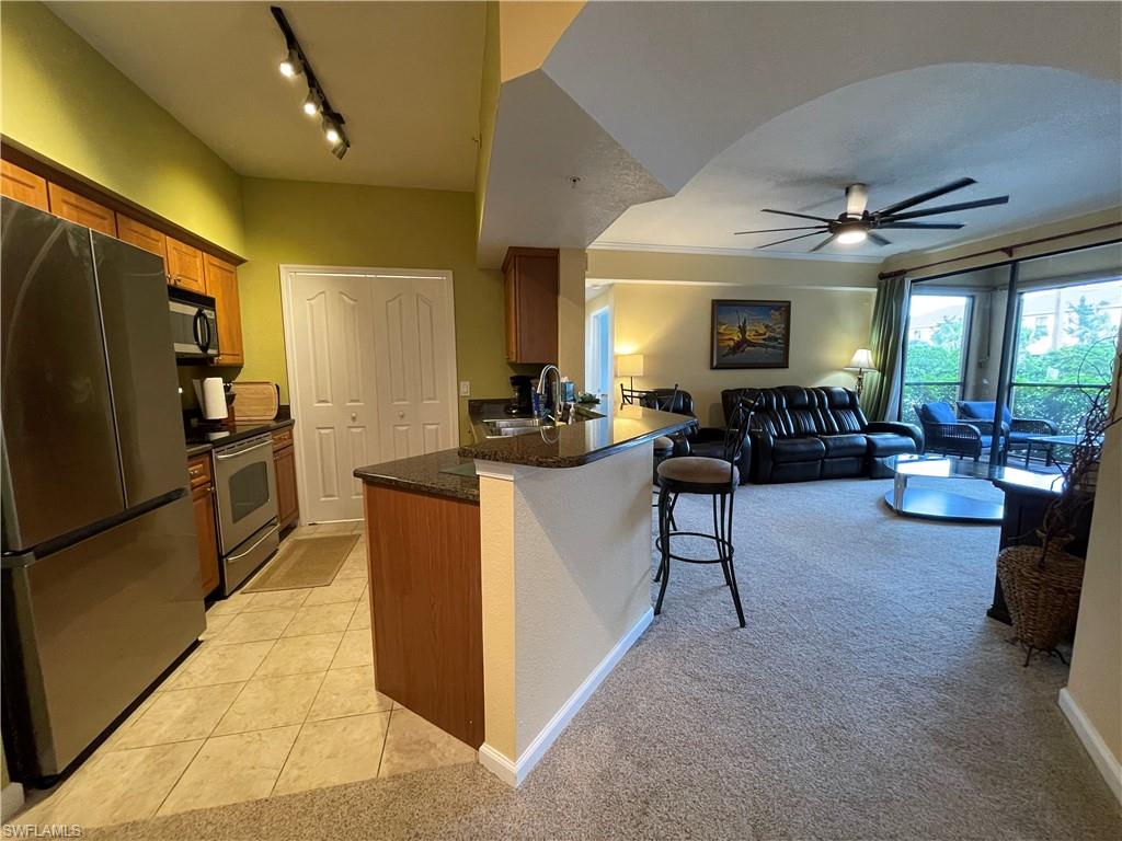 12920 Positano Cir 107 Property Photo 5
