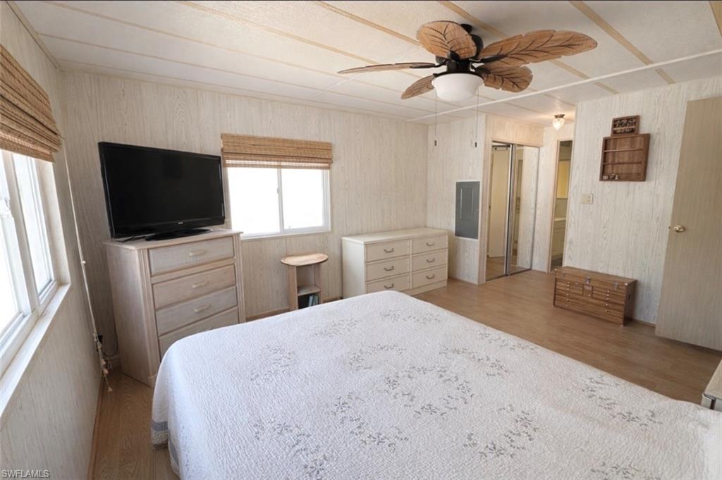 26110 Princess Ln Property Photo 12