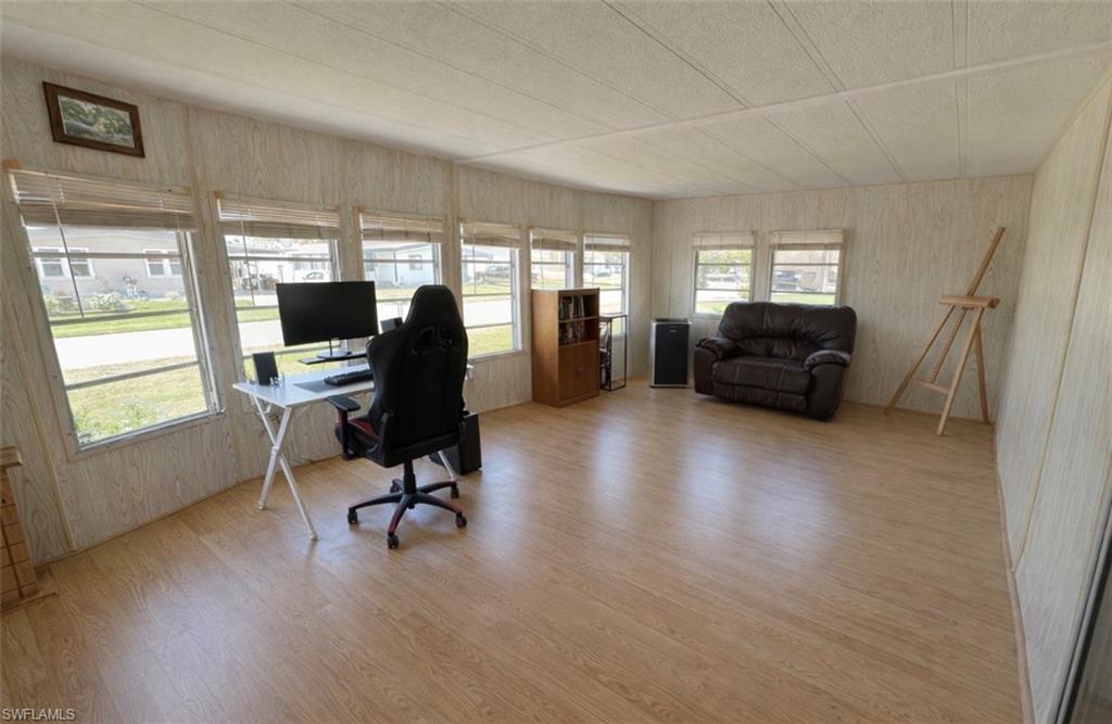 26110 Princess Ln Property Photo 19
