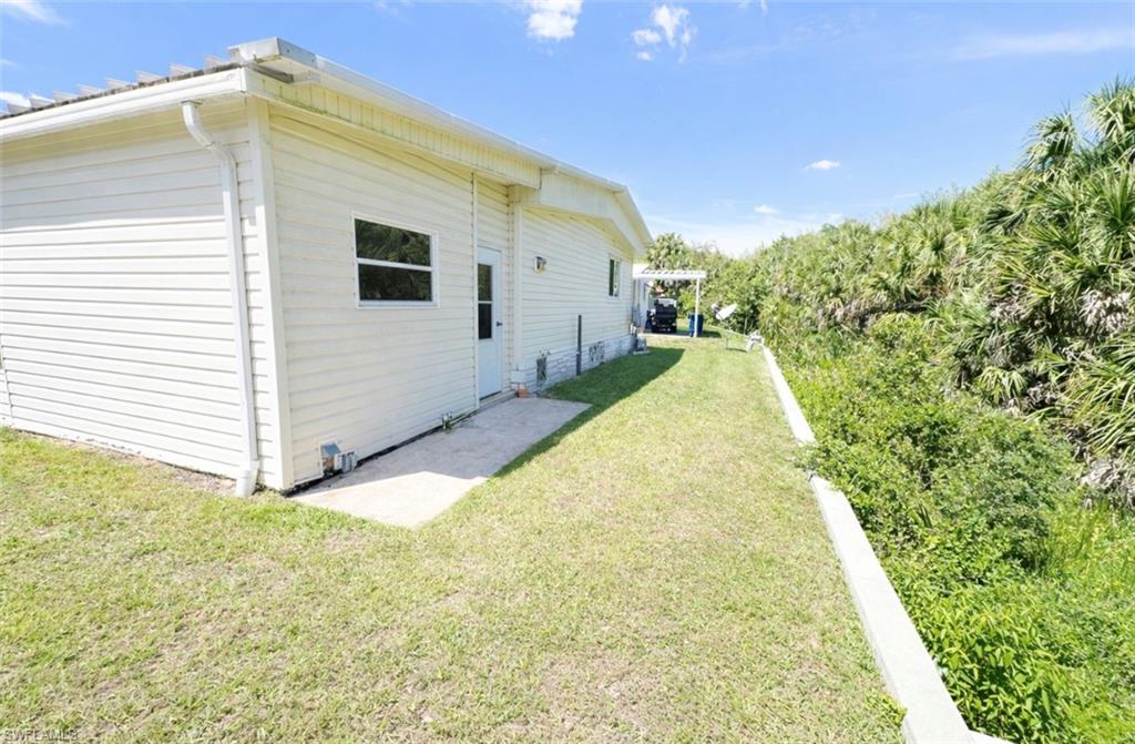 26110 Princess Ln Property Photo 21