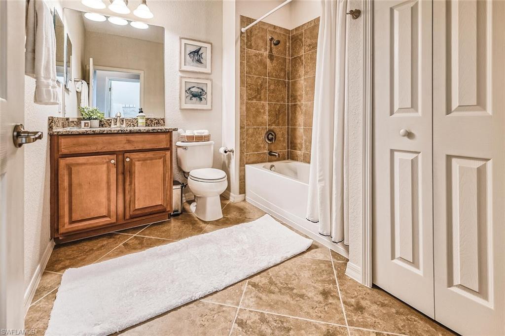 9107 Napoli Ct 201 Property Photo 20