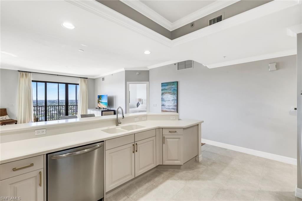 14380 Riva Del Lago Dr Apt 1802 Property Photo 11
