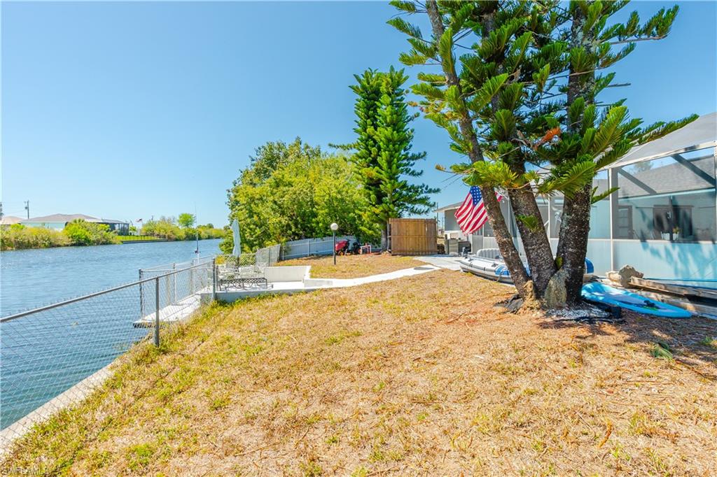 2908 9th Ter Property Photo 12