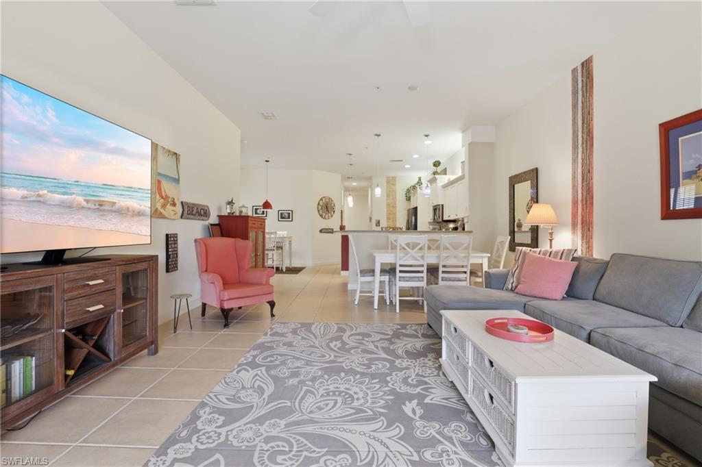 8601 Piazza Del Lago Cir 203 Property Photo 7