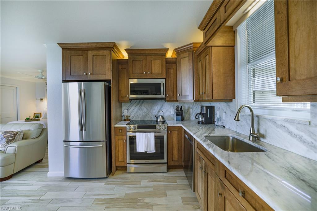 5600 Bonita Beach Rd 802 Property Photo 3