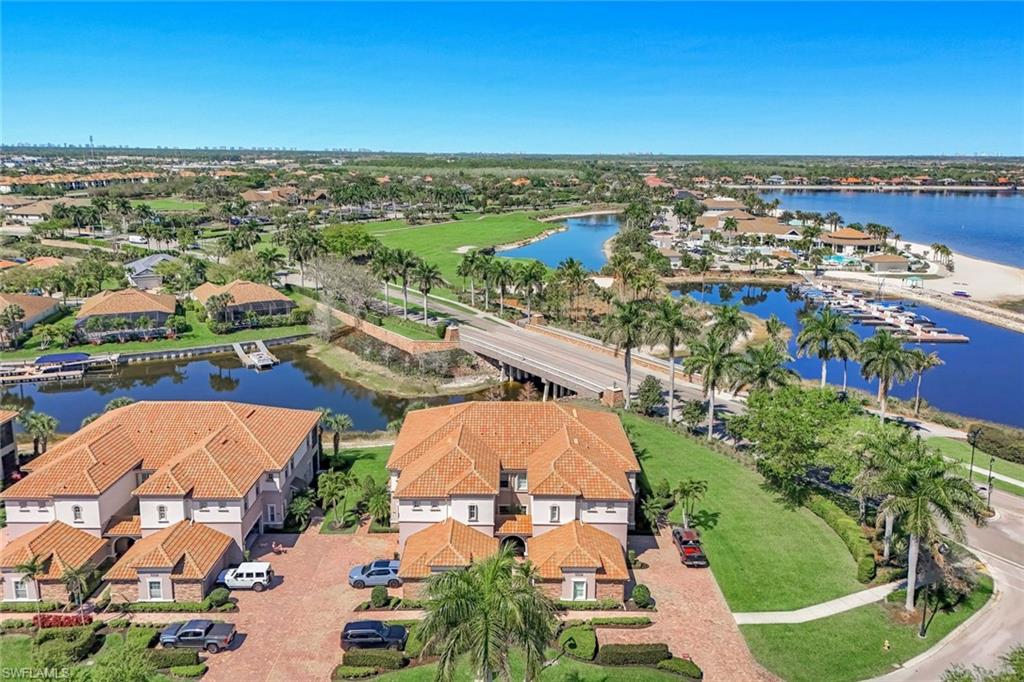 8835 Nautical Landing Cir 201 Property Photo 3