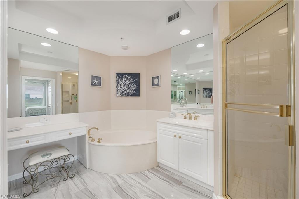 425 Cove Tower Dr 502 Property Photo 11