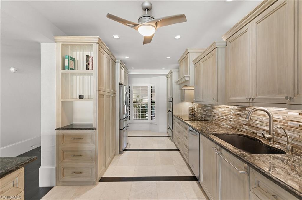 406 La Peninsula Blvd 406 Property Photo 17