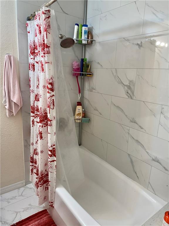226 Kingston Dr Property Photo 6
