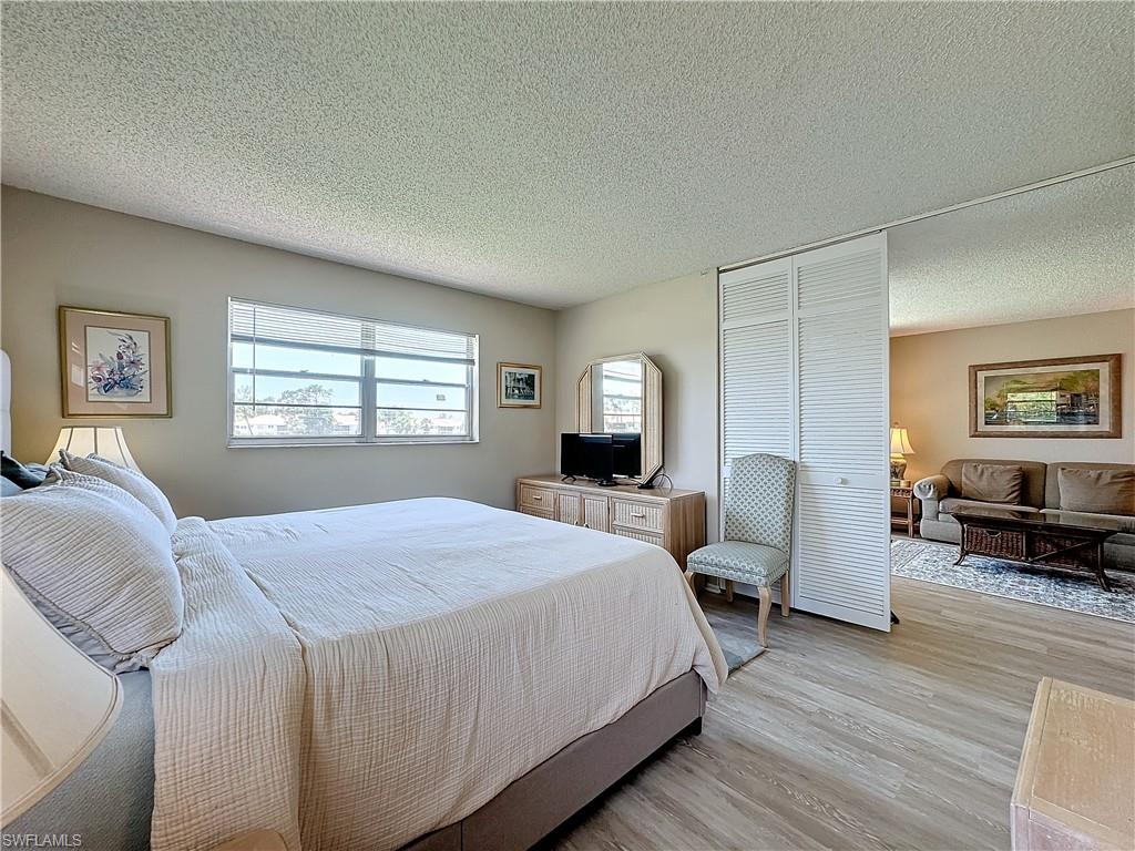 300 Forest Lakes Blvd 201 Property Photo 26