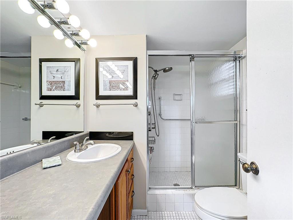 300 Forest Lakes Blvd 201 Property Photo 29