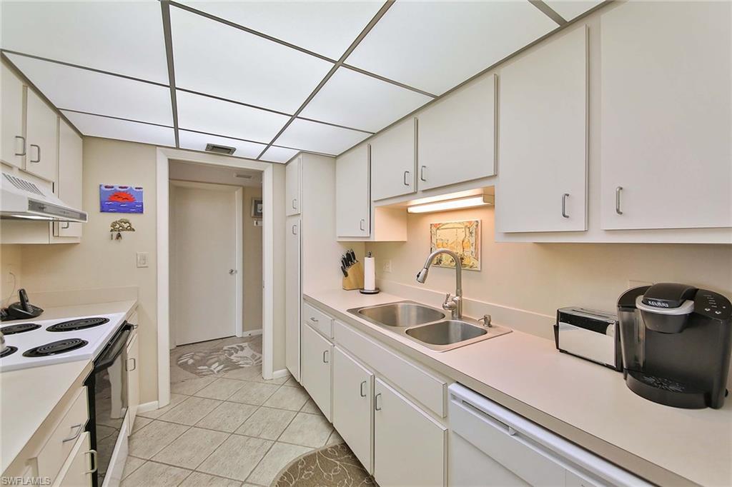 226012560 Property Photo 12