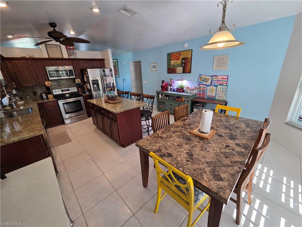 27312 Gasparilla Dr Property Photo 15
