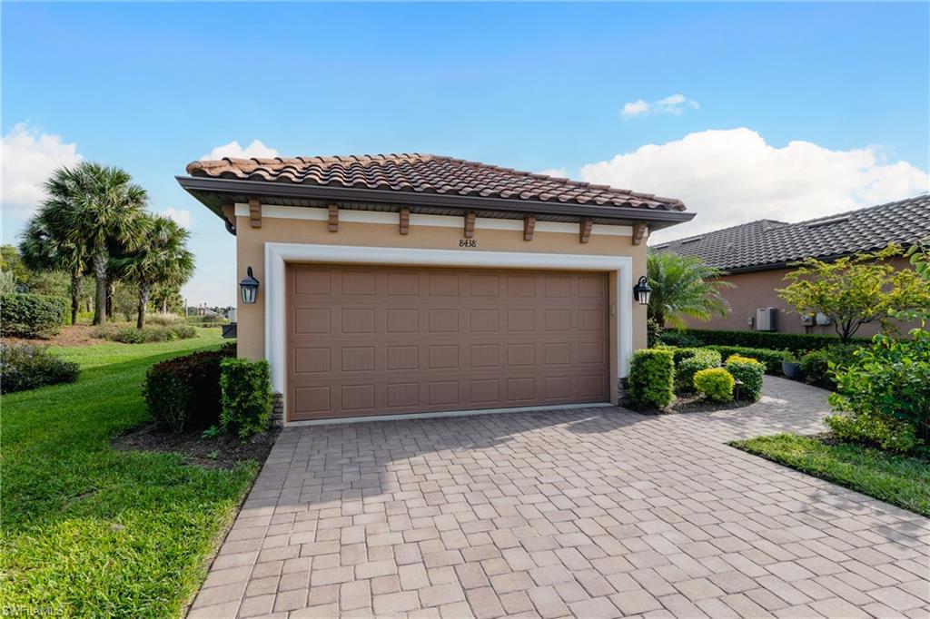 8438 Volaro Way Property Photo 28