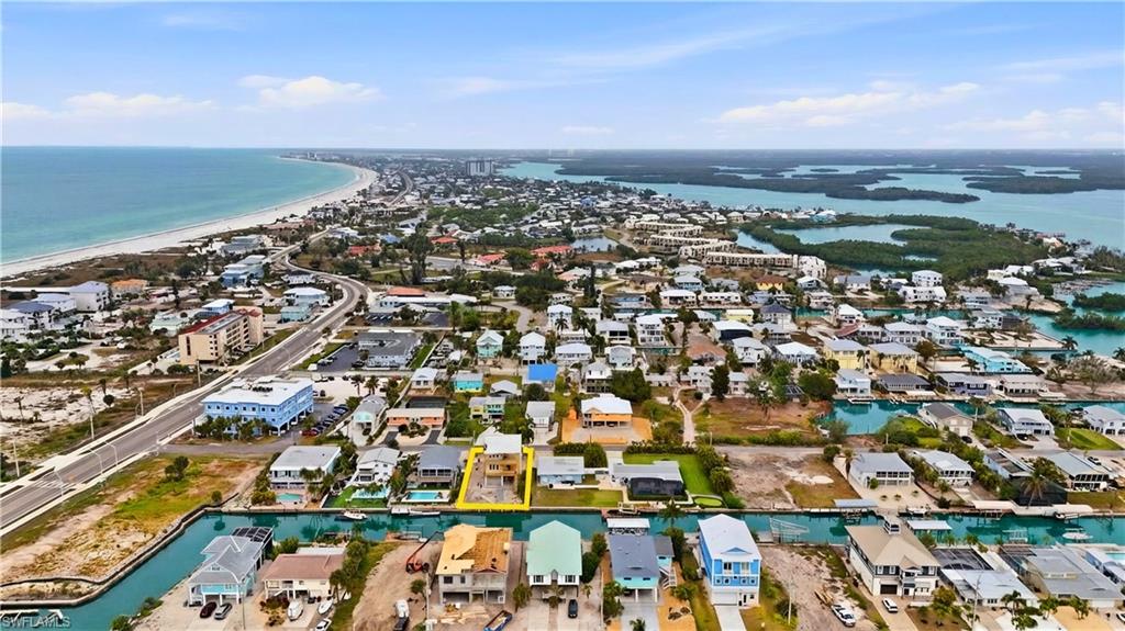 140 Bahia Via Property Photo 12