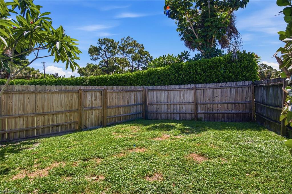 2300 Estey Ave Property Photo 24