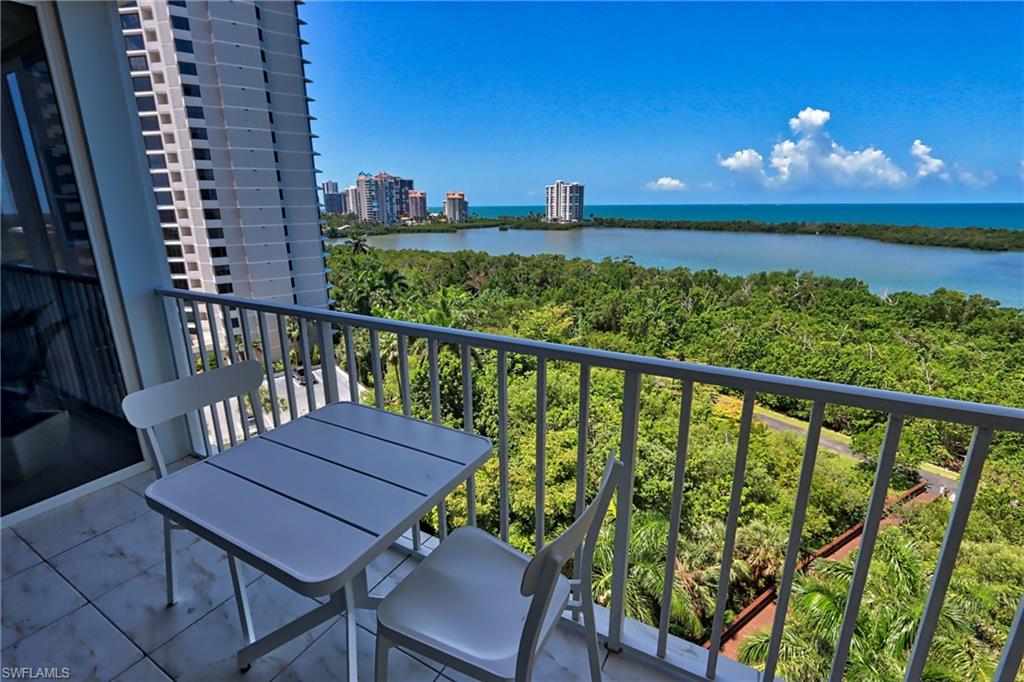 5550 Heron Point DR 902 Property Photo 1