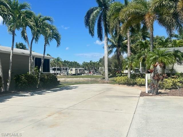 1386 Silver Lakes Blvd Property Photo 4