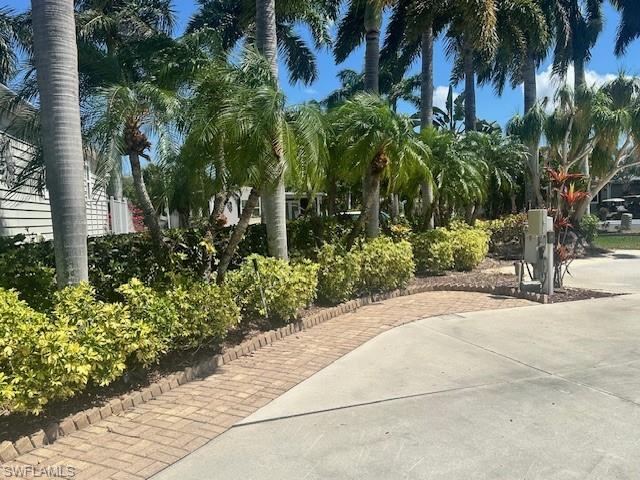 1386 Silver Lakes Blvd Property Photo 6