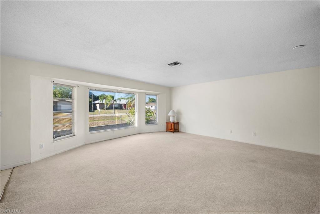 219 46th Ter Property Photo 3