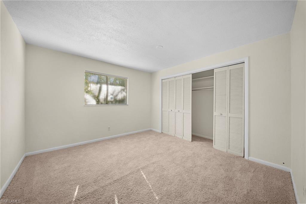 219 46th Ter Property Photo 12